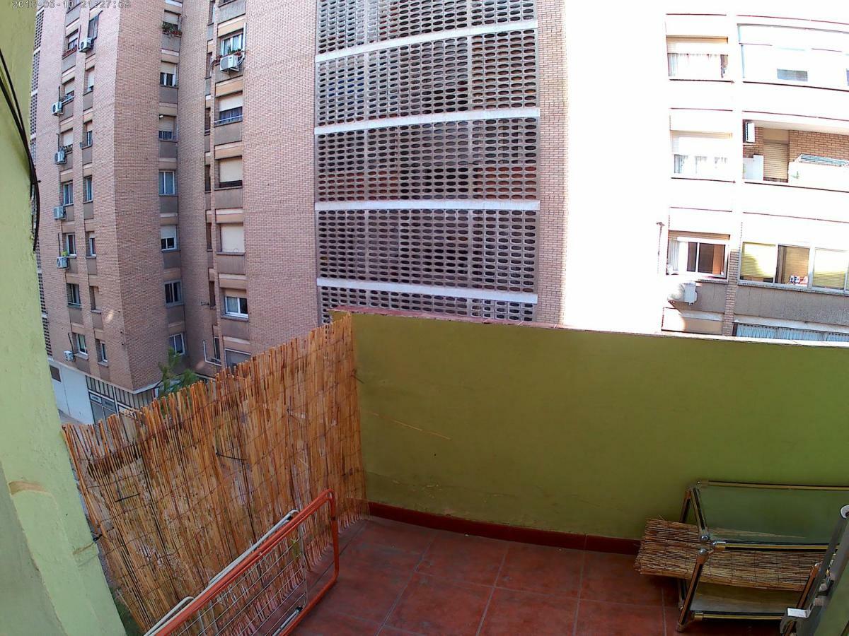 Vut Puente De Hierro Saragoça Exterior foto